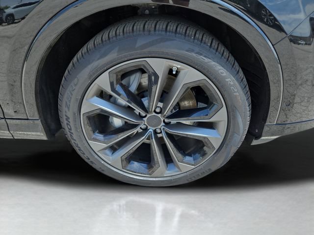 New 2026 Audi Q7 3.0T Premium Plus AWD/4WD image 29