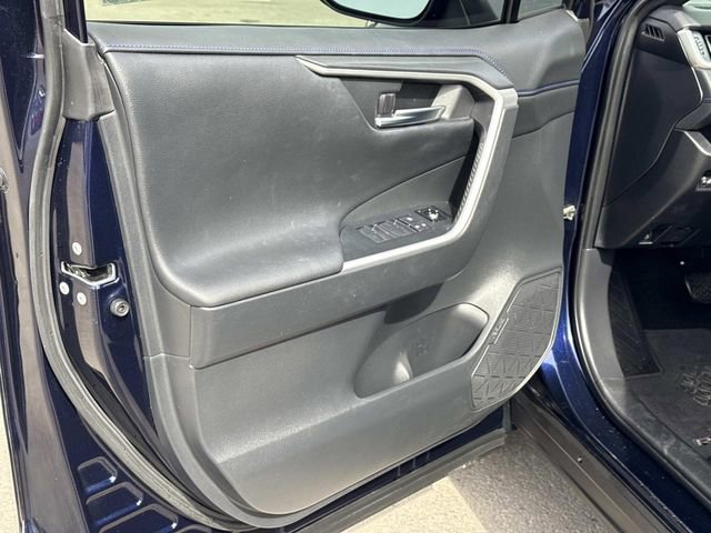 Used 2019 Toyota RAV4 XSE image 11