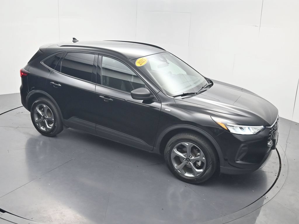 Used 2025 Ford Escape ST-Line AWD/4WD image 47