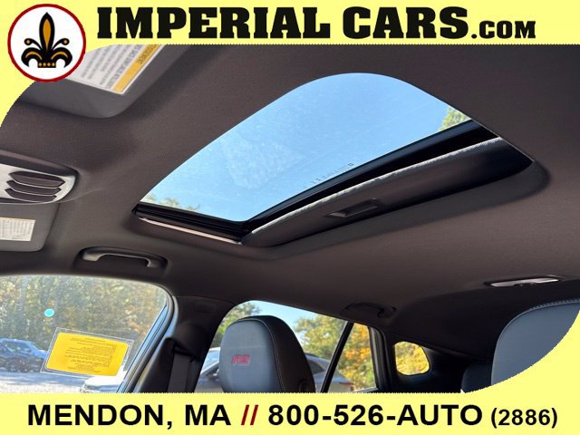 New 2026 Chevrolet Trax RS w/ Sunroof Package FWD image 22