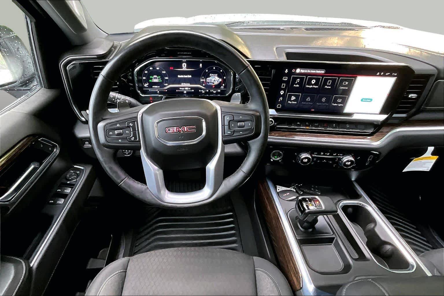 Used 2023 GMC Sierra 1500 Elevation w/ X31 Off-Road Package AWD/4WD image 6
