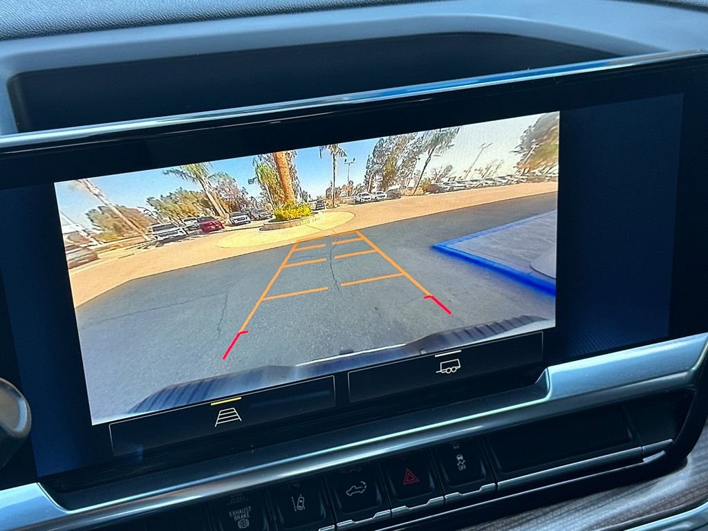 Used 2024 Chevrolet Silverado 3500 LT w/ Convenience Package image 17