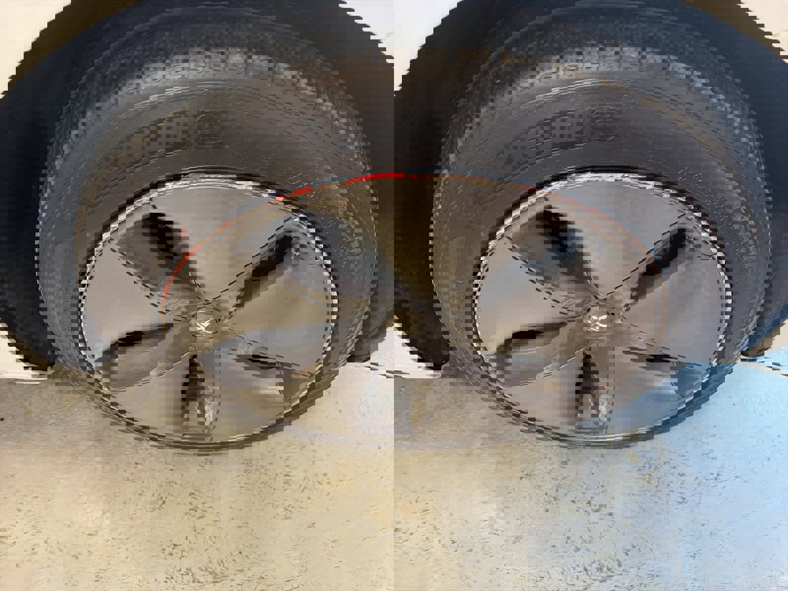 Used 2019 Tesla Model 3 Standard Range image 5