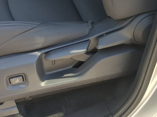 Certified 2025 Toyota Tacoma SR5 AWD/4WD image 21