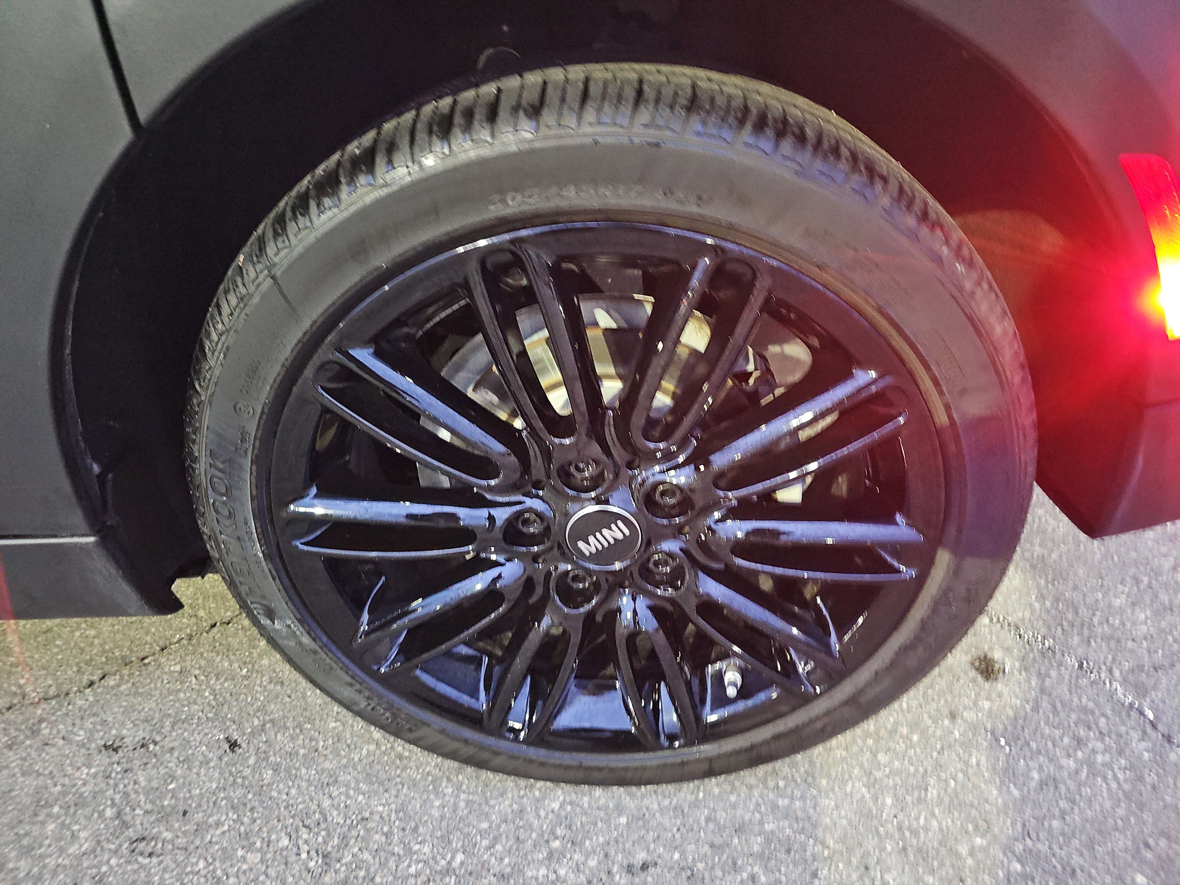 Used 2023 MINI Cooper S image 34