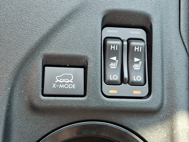 Used 2018 Subaru Crosstrek 2.0i Premium AWD/4WD image 23