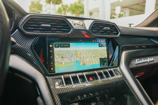 Used 2022 Lamborghini Urus image 55