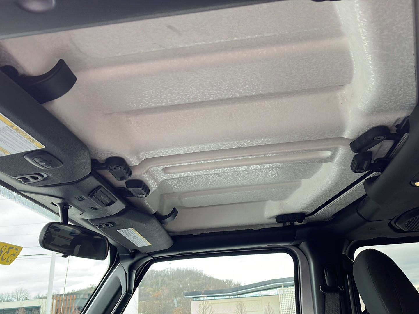 Used 2019 Jeep Wrangler Unlimited Sahara image 22