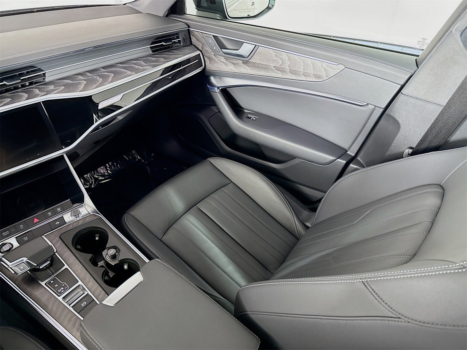 Certified 2025 Audi A6 2.0T Premium image 24