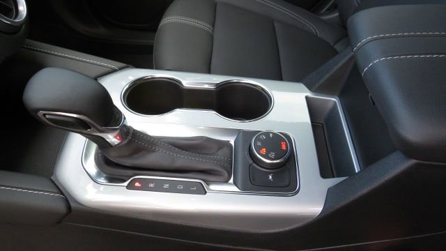 Used 2024 Chevrolet Blazer LT w/ Midnight/Sport Edition image 19