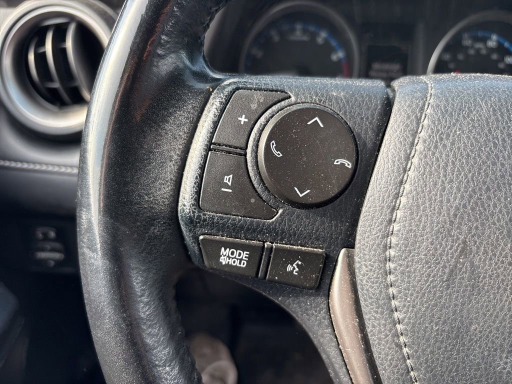 Used 2018 Toyota RAV4 XLE image 22