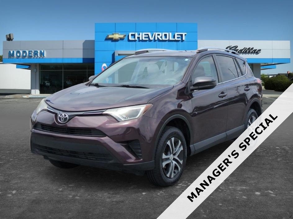 Used 2016 Toyota RAV4 LE FWD image 1