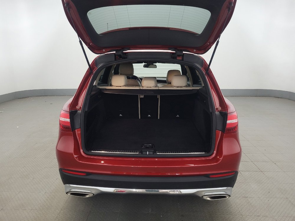 Used 2018 Mercedes-Benz GLC 300 4MATIC image 29