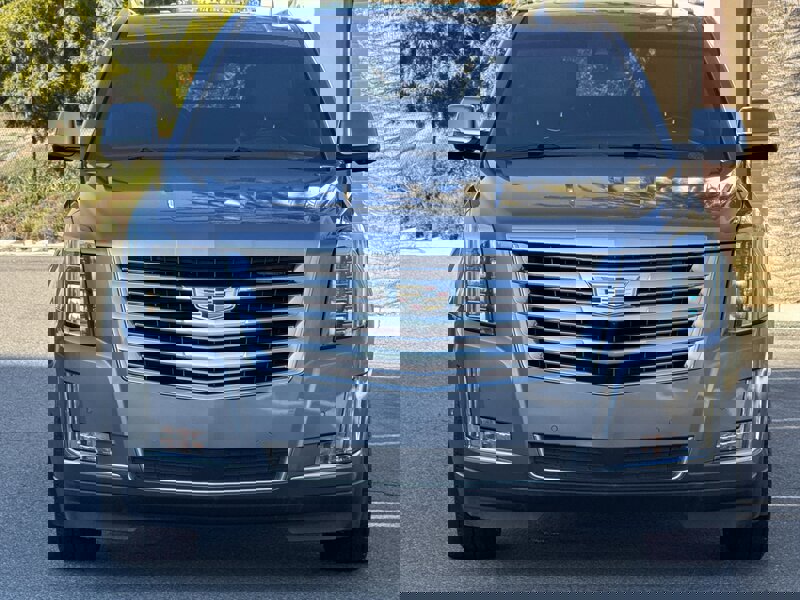 Used 2018 Cadillac Escalade ESV Platinum image 13