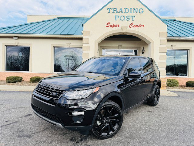 Used 2018 Land Rover Discovery Sport HSE Luxury image 24