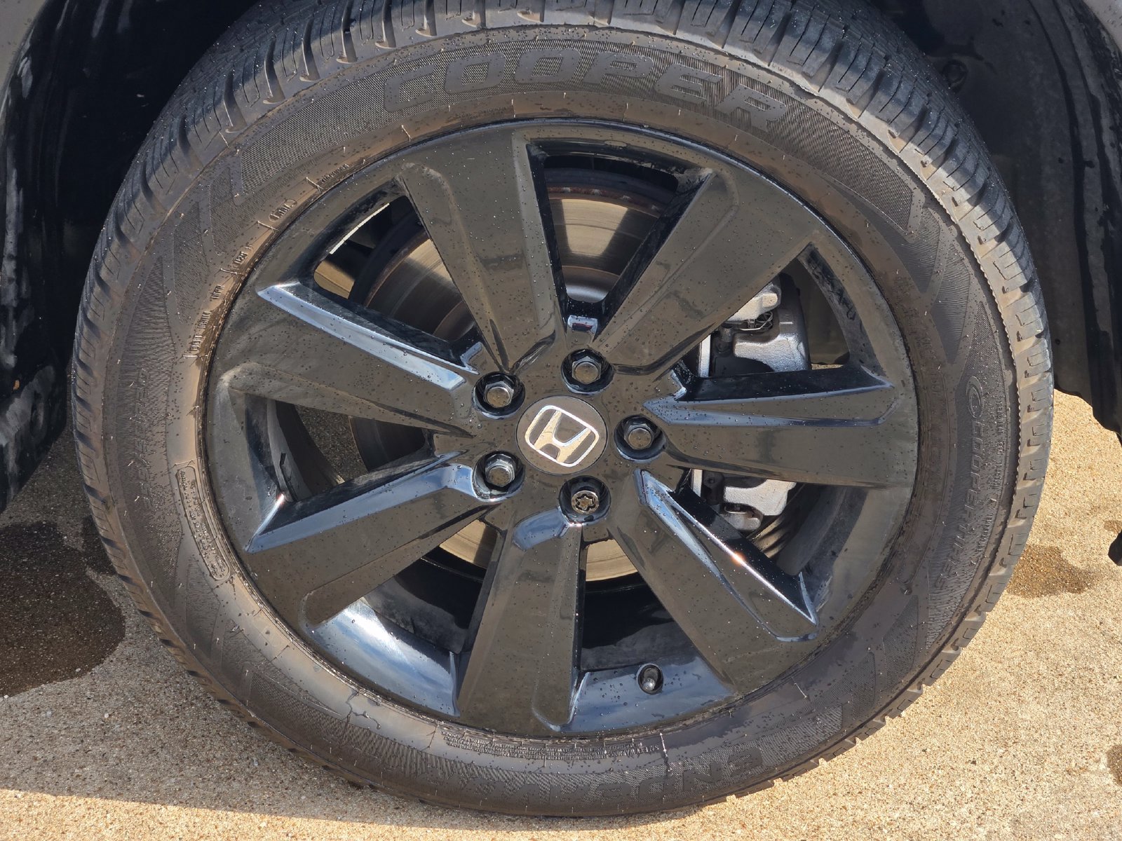 Used 2023 Honda Pilot Touring image 8