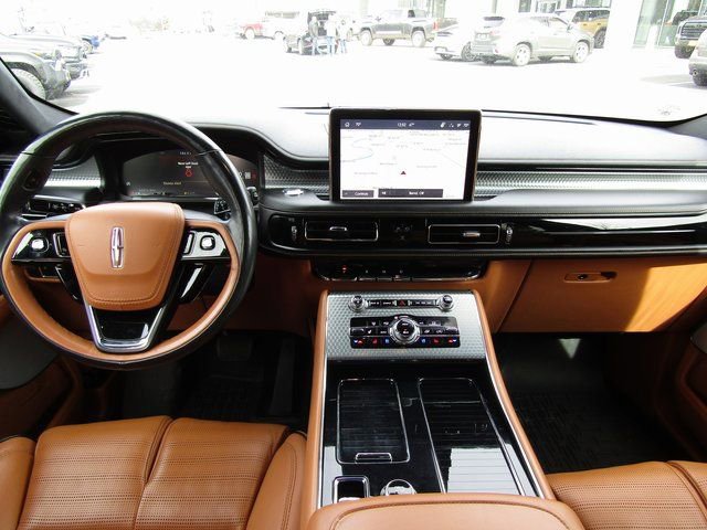 Used 2023 Lincoln Aviator Black Label w/ Dynamic Handling Package image 10