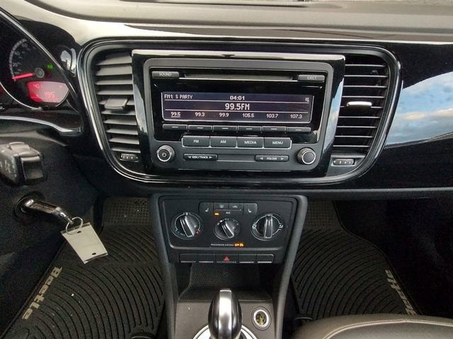 Used 2015 Volkswagen Beetle 1.8T image 50