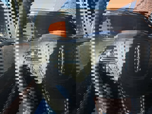 Used 2020 Lincoln Navigator Reserve w/ Luxury Package image 26