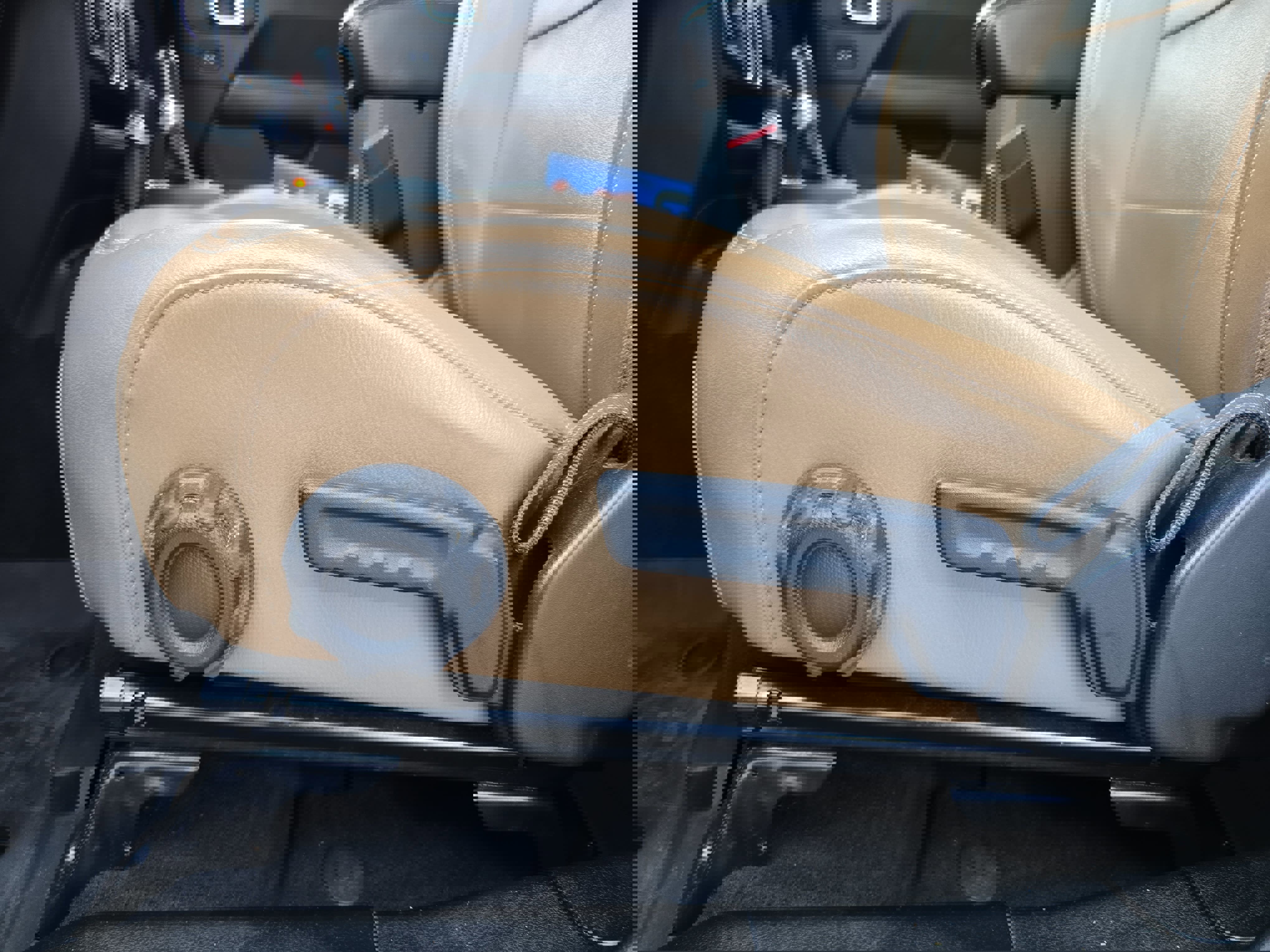 Used 2021 Jeep Wrangler Unlimited Sahara image 28