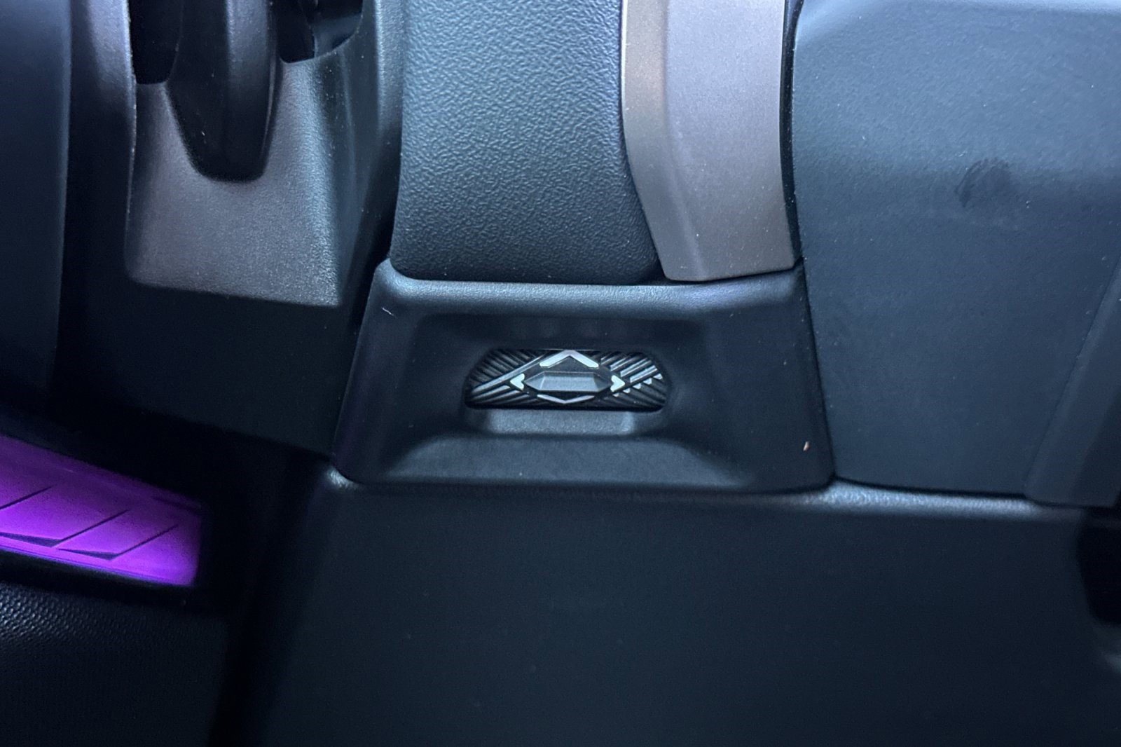 Used 2025 BMW X3 xDrive30i w/ Convenience Package image 35