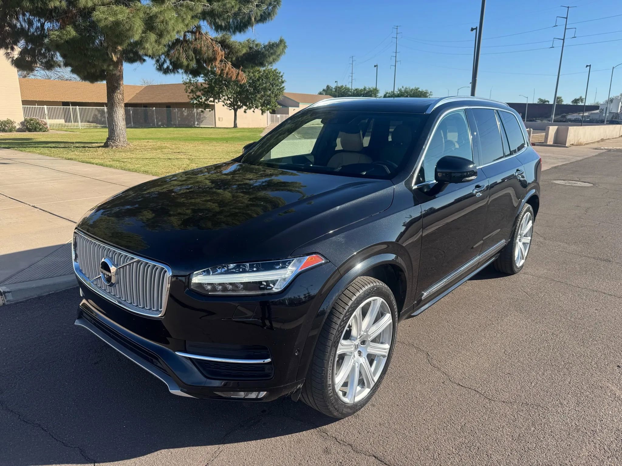 Used 2016 Volvo XC90 T6