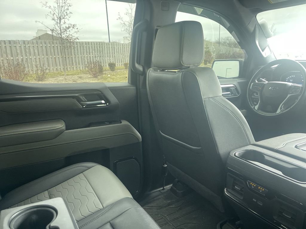 Used 2022 Chevrolet Silverado 1500 ZR2 w/ Technology Package image 41