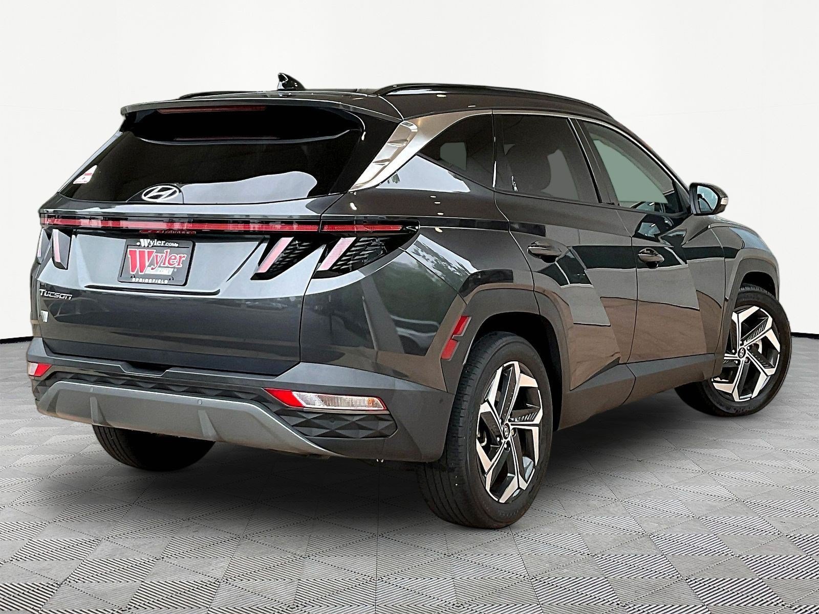 Used 2024 Hyundai Tucson Limited FWD image 6