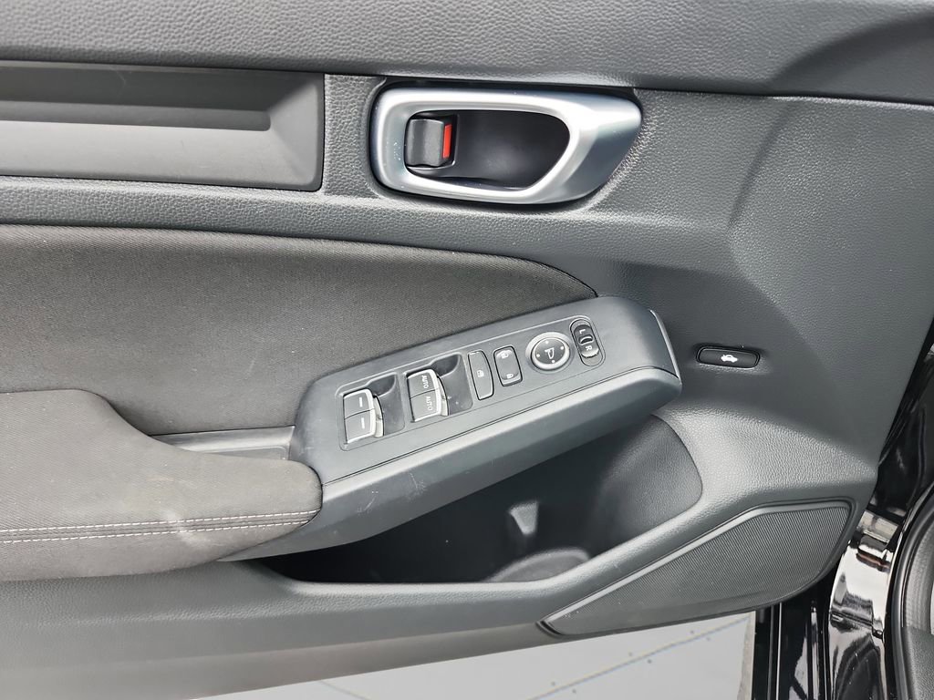 Used 2023 Honda Civic Sport image 21