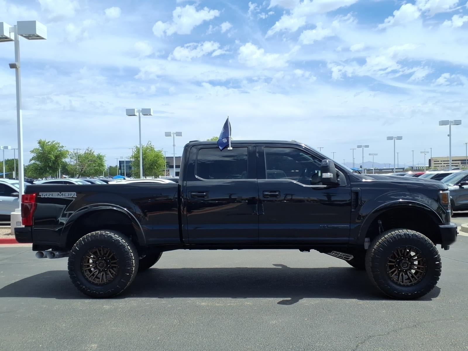 Used 2022 Ford F250 Lariat w/ Tremor Off-Road Package AWD/4WD image 7