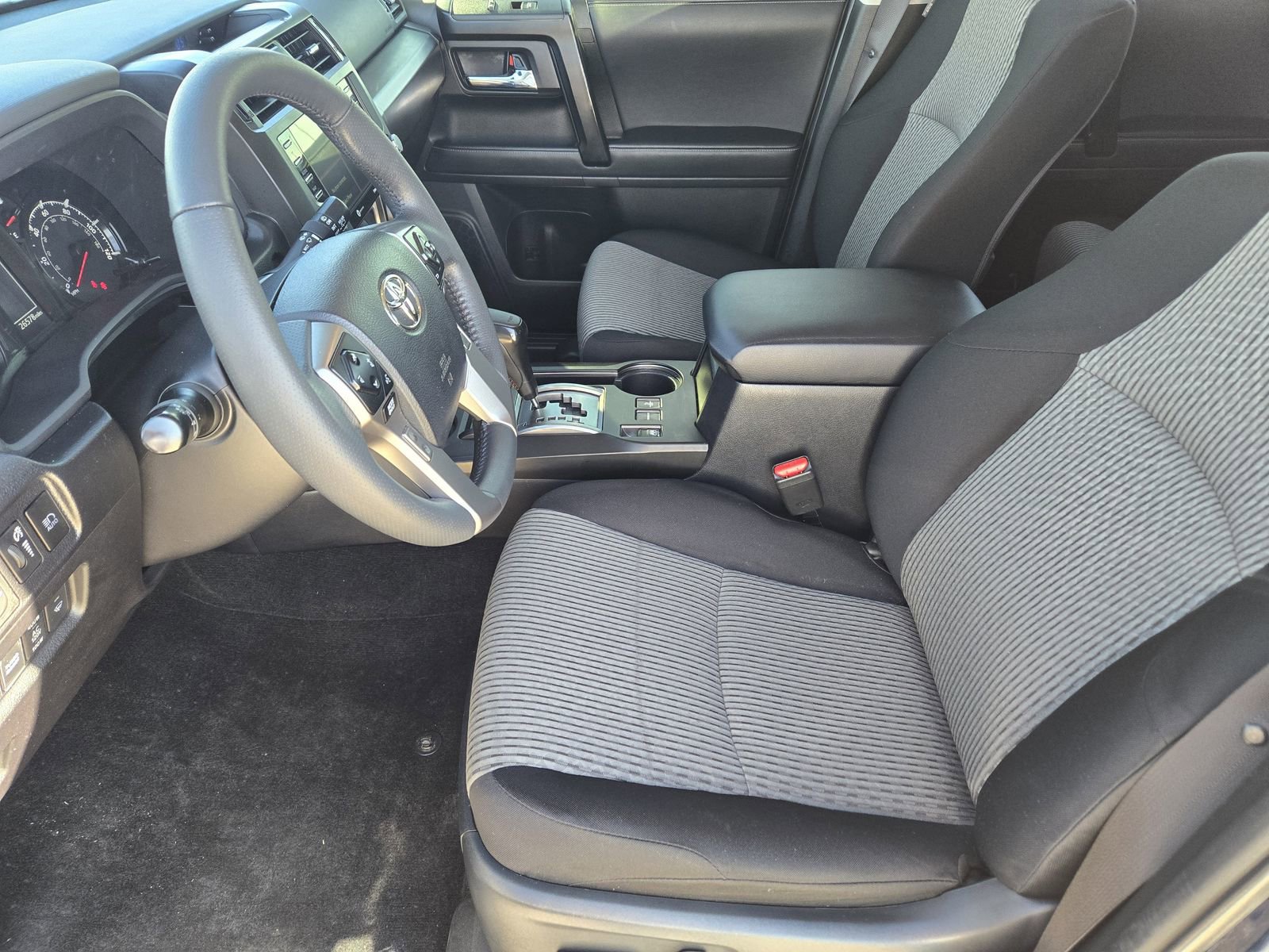 Used 2024 Toyota 4Runner SR5 image 14