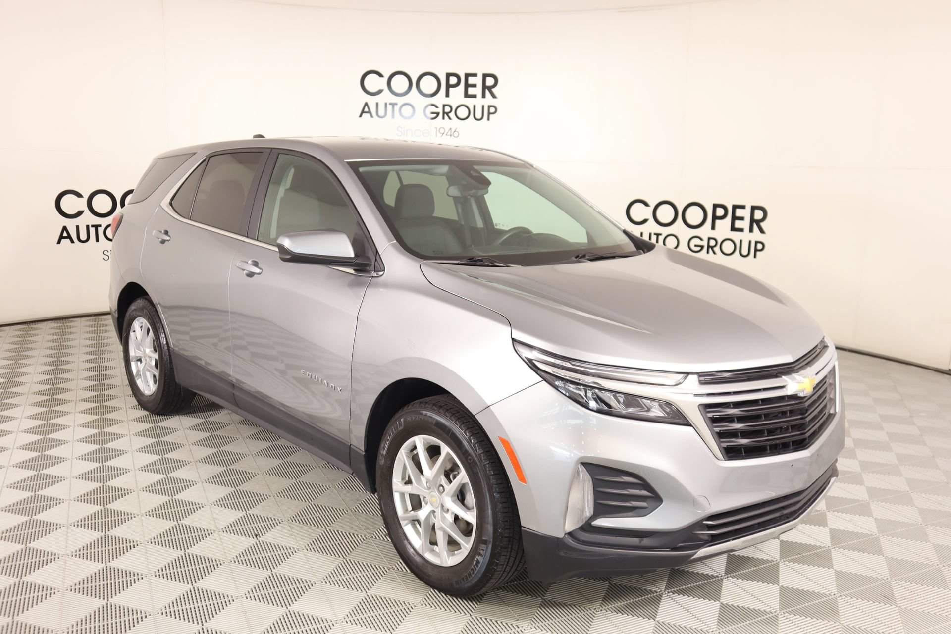 Used 2023 Chevrolet Equinox LT