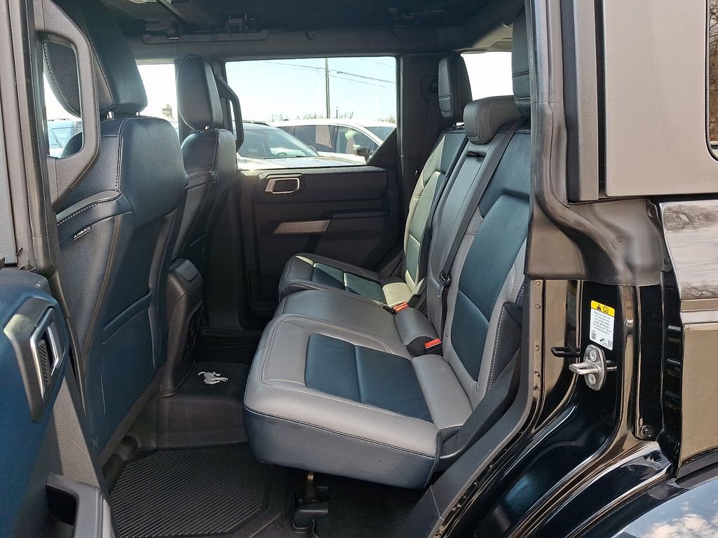 Used 2022 Ford Bronco Outer Banks image 10