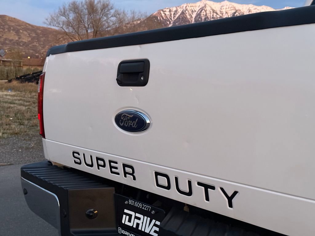 Used 2010 Ford F250 Lariat image 14