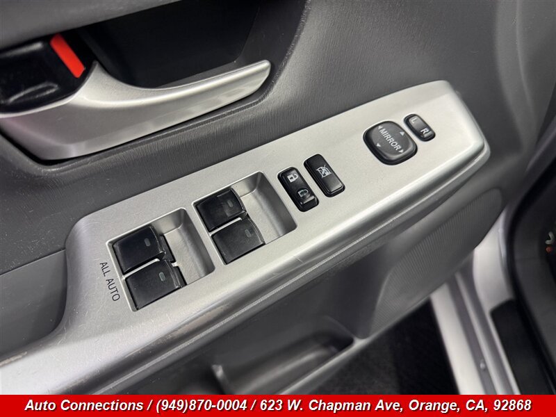Used 2014 Toyota Prius V Five FWD image 22