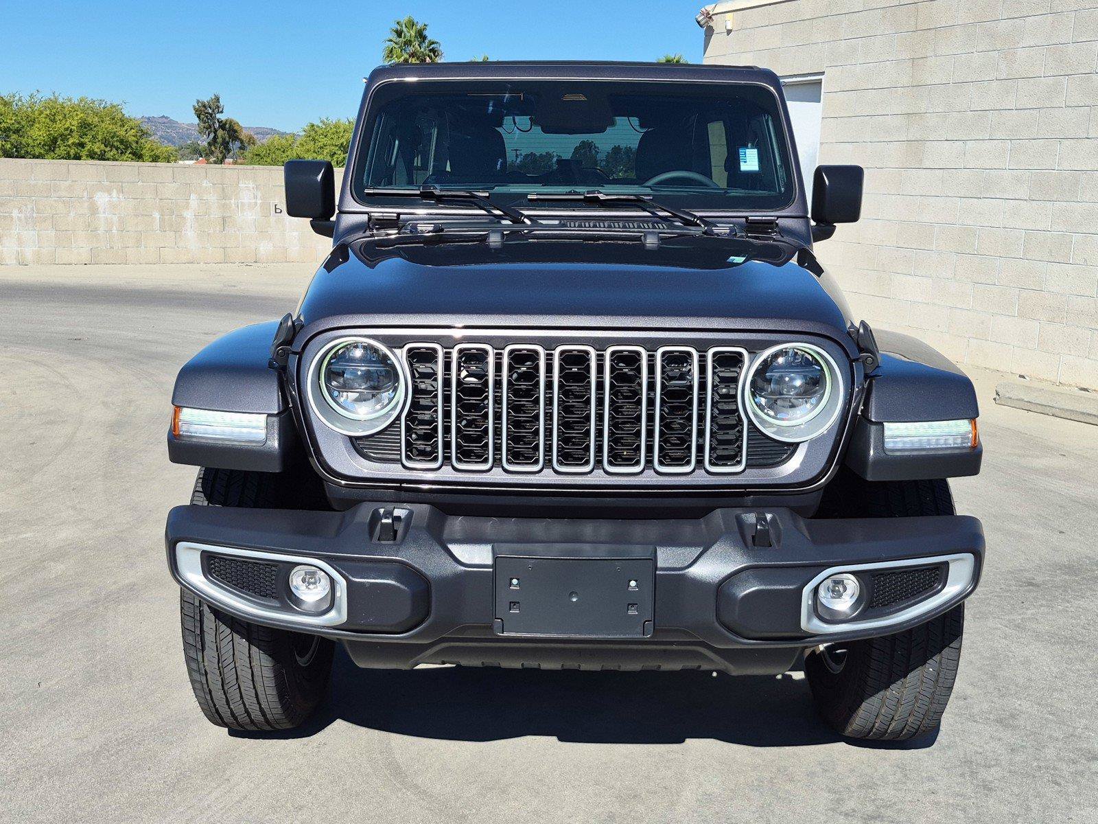 Certified 2026 Jeep Wrangler Unlimited Sahara AWD/4WD image 3