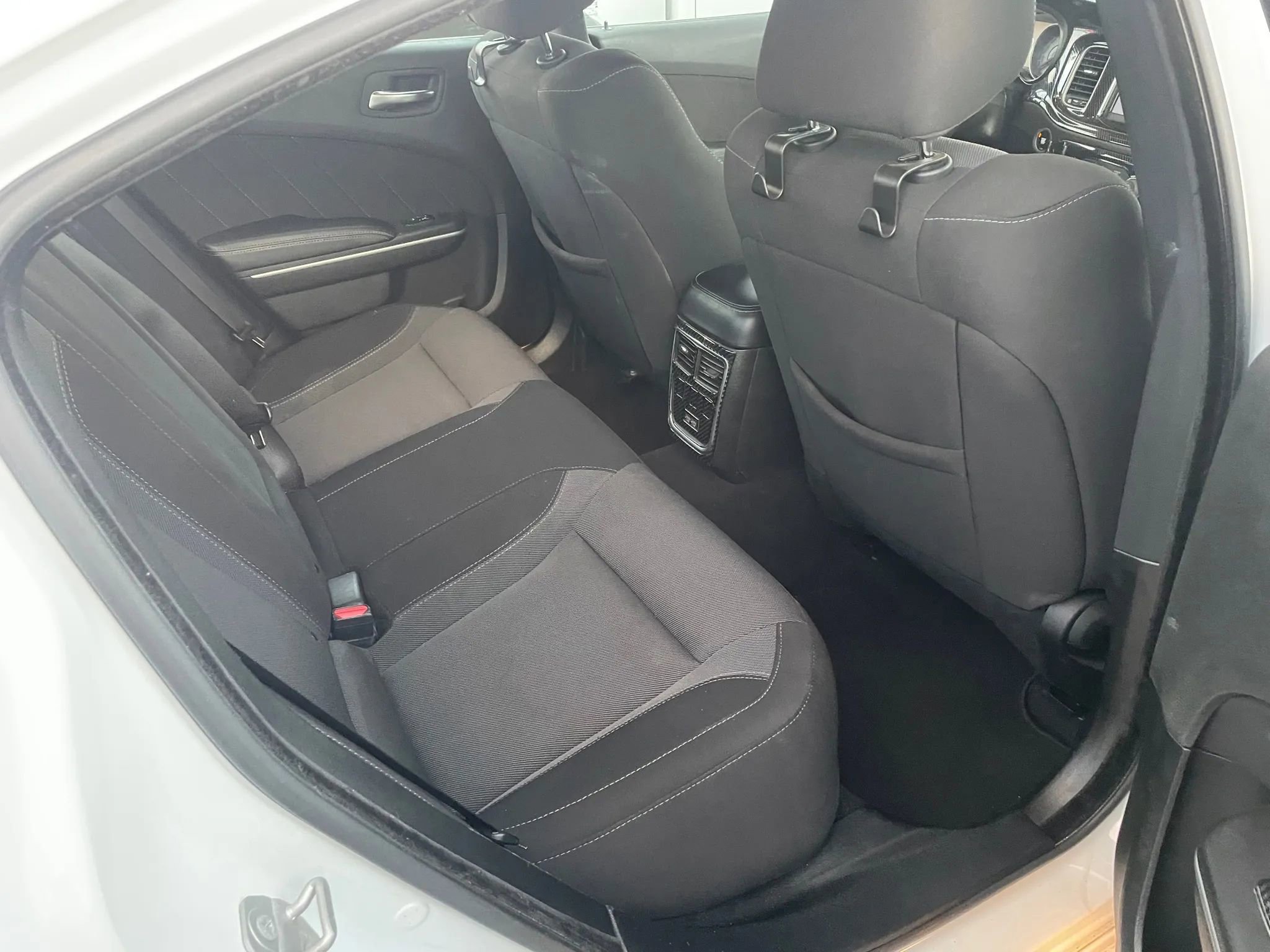 Used 2022 Dodge Charger SXT image 11