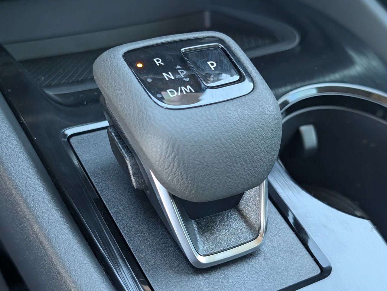 New 2026 Nissan Rogue SV FWD image 18