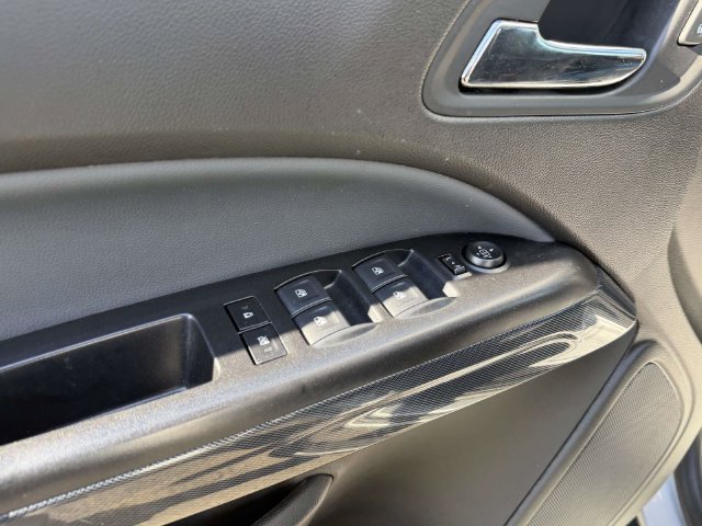 Used 2020 Chevrolet Colorado Z71 AWD/4WD image 17