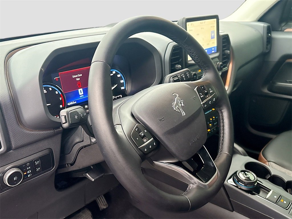 Used 2024 Ford Bronco Sport Outer Banks image 9