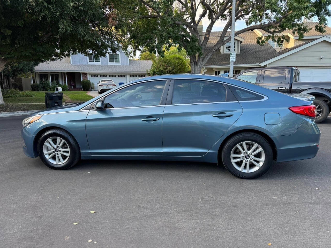 Used 2015 Hyundai Sonata SE image 8