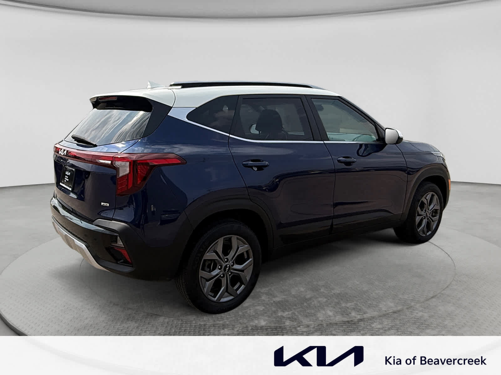 Used 2024 Kia Seltos S AWD/4WD image 5