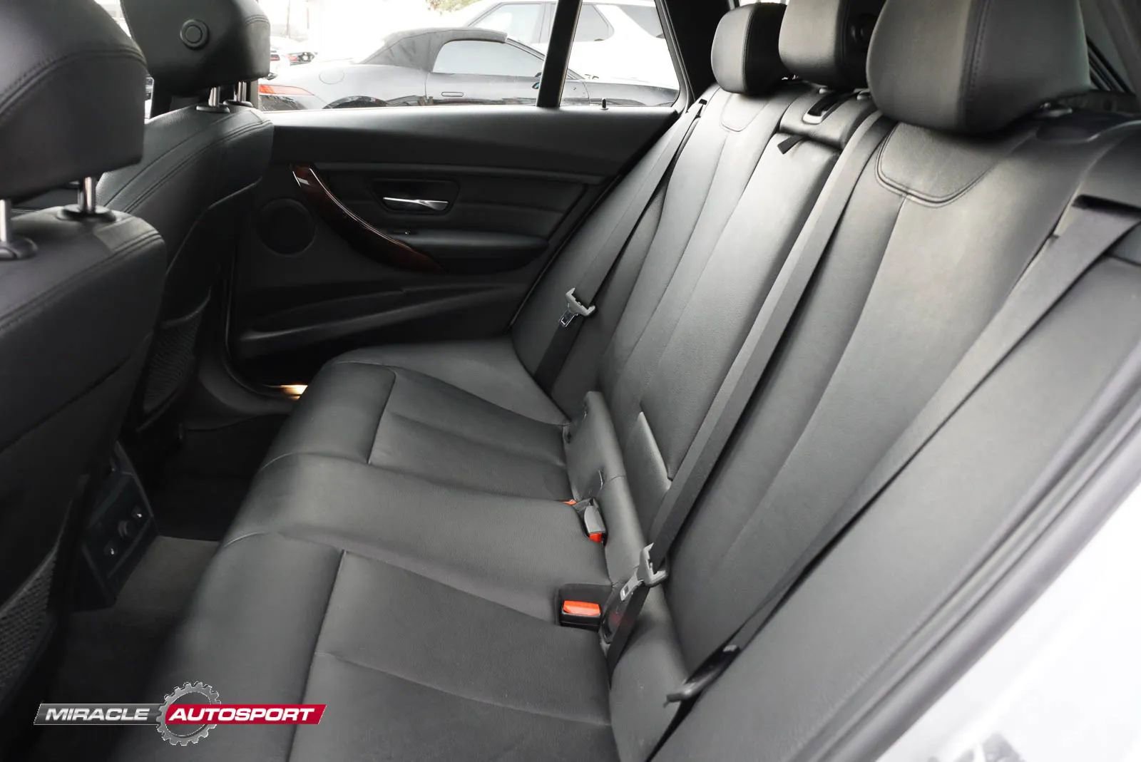 Used 2015 BMW 328i xDrive 328i xDrive Sport Wagon 4D image 25