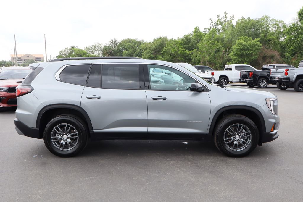 Certified 2025 GMC Acadia Elevation FWD image 10