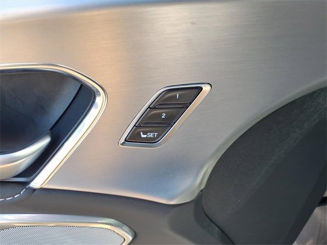 Certified 2025 Acura RDX w/ Technology Package image 9