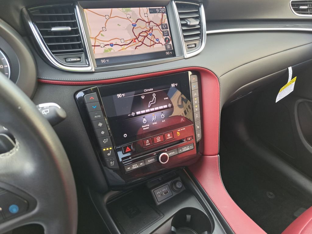 Used 2024 INFINITI QX50 Sport image 13