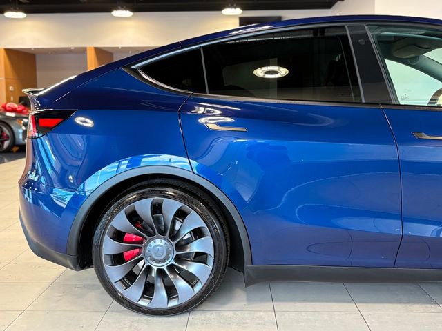 Used 2023 Tesla Model Y Performance image 17