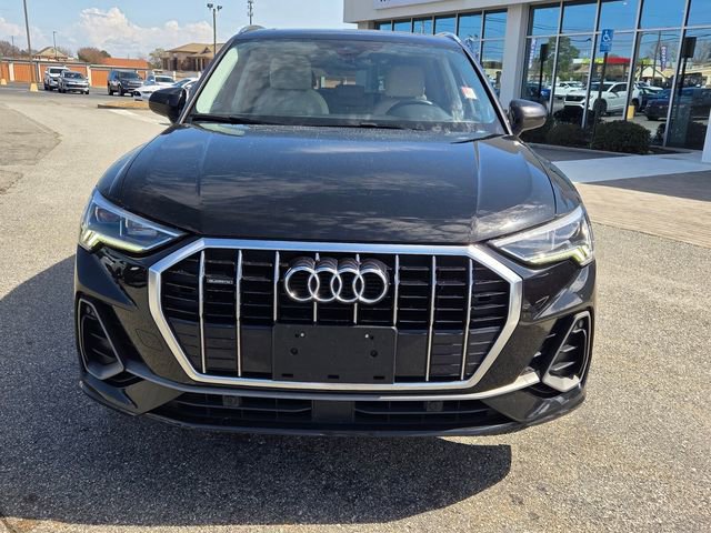 Used 2020 Audi Q3 2.0T Premium Plus w/ Premium Plus Package image 2