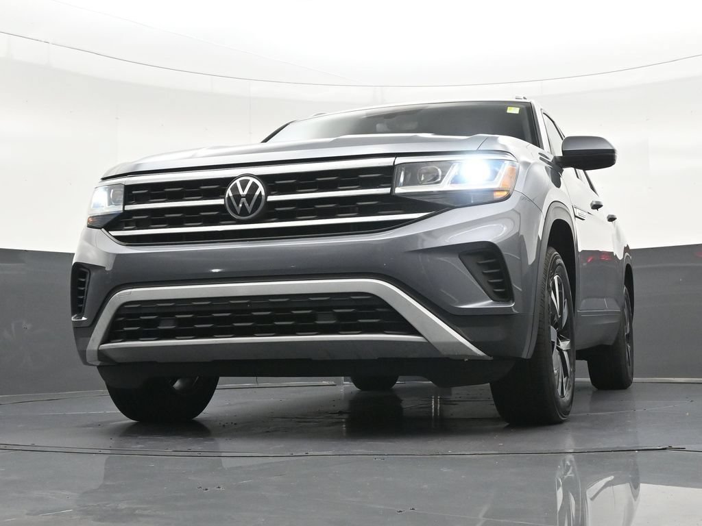 Used 2022 Volkswagen Atlas Cross Sport SE FWD image 35