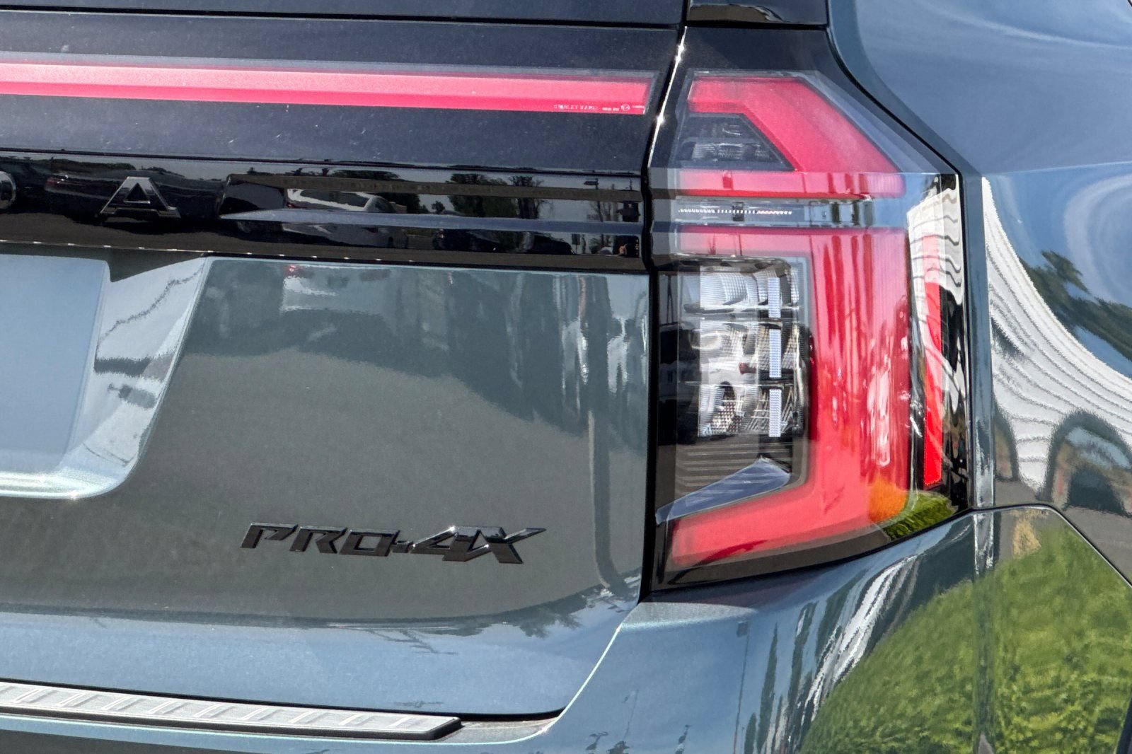 New 2026 Nissan Armada PRO-4X AWD/4WD image 30